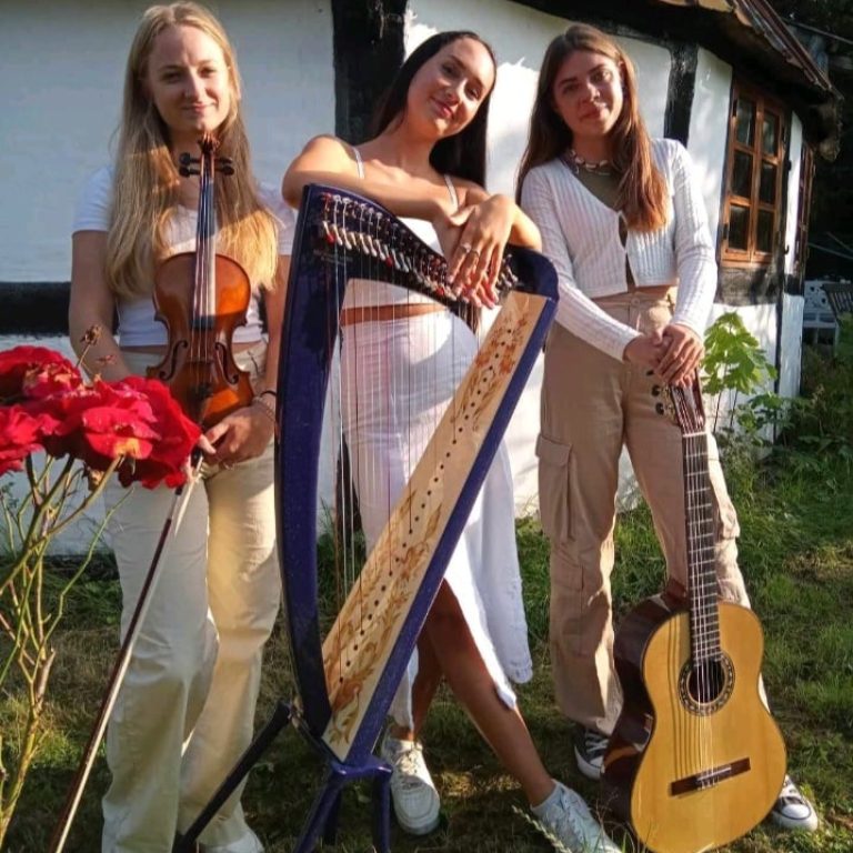 music trio on opening 2023